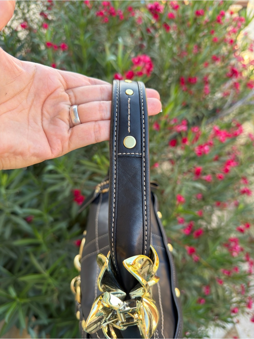 Vintage Grail: Coach Ergo Belted Hobo Bag in Black Leather (Style 11261) - Picture 7 of 12